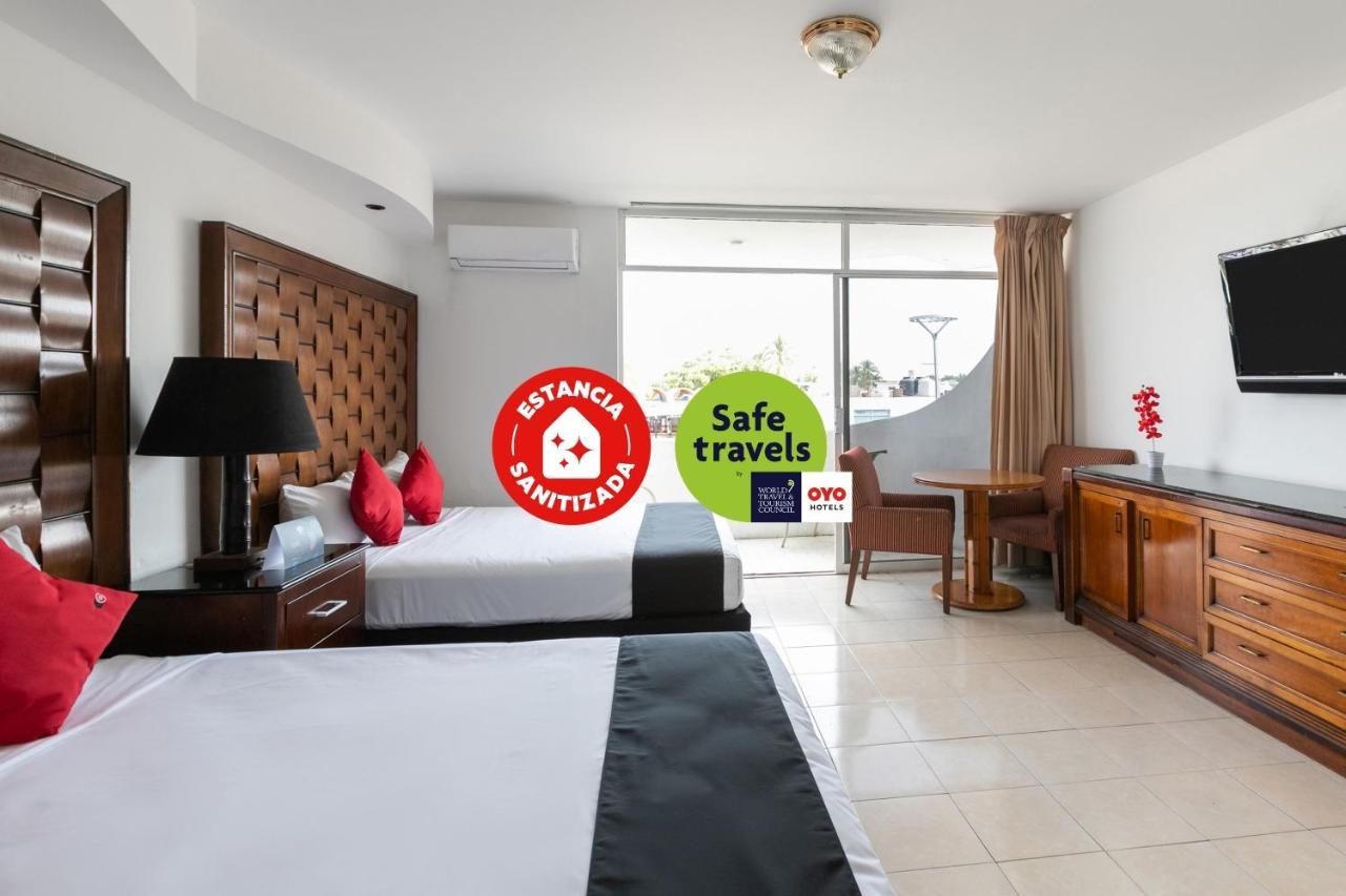 Capital O Zona Dorada Inn, 마사틀란 외부 사진