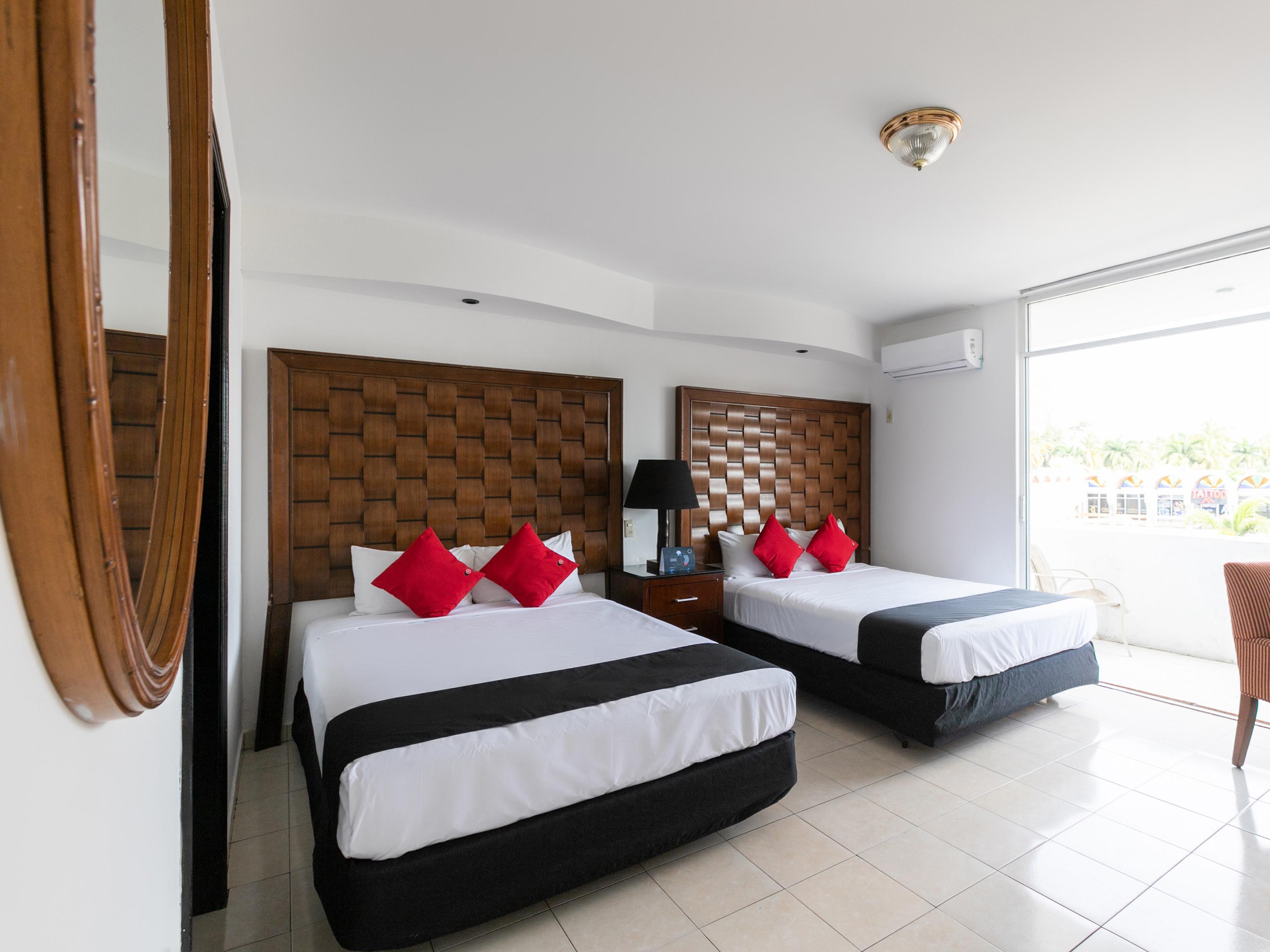Capital O Zona Dorada Inn, 마사틀란 외부 사진
