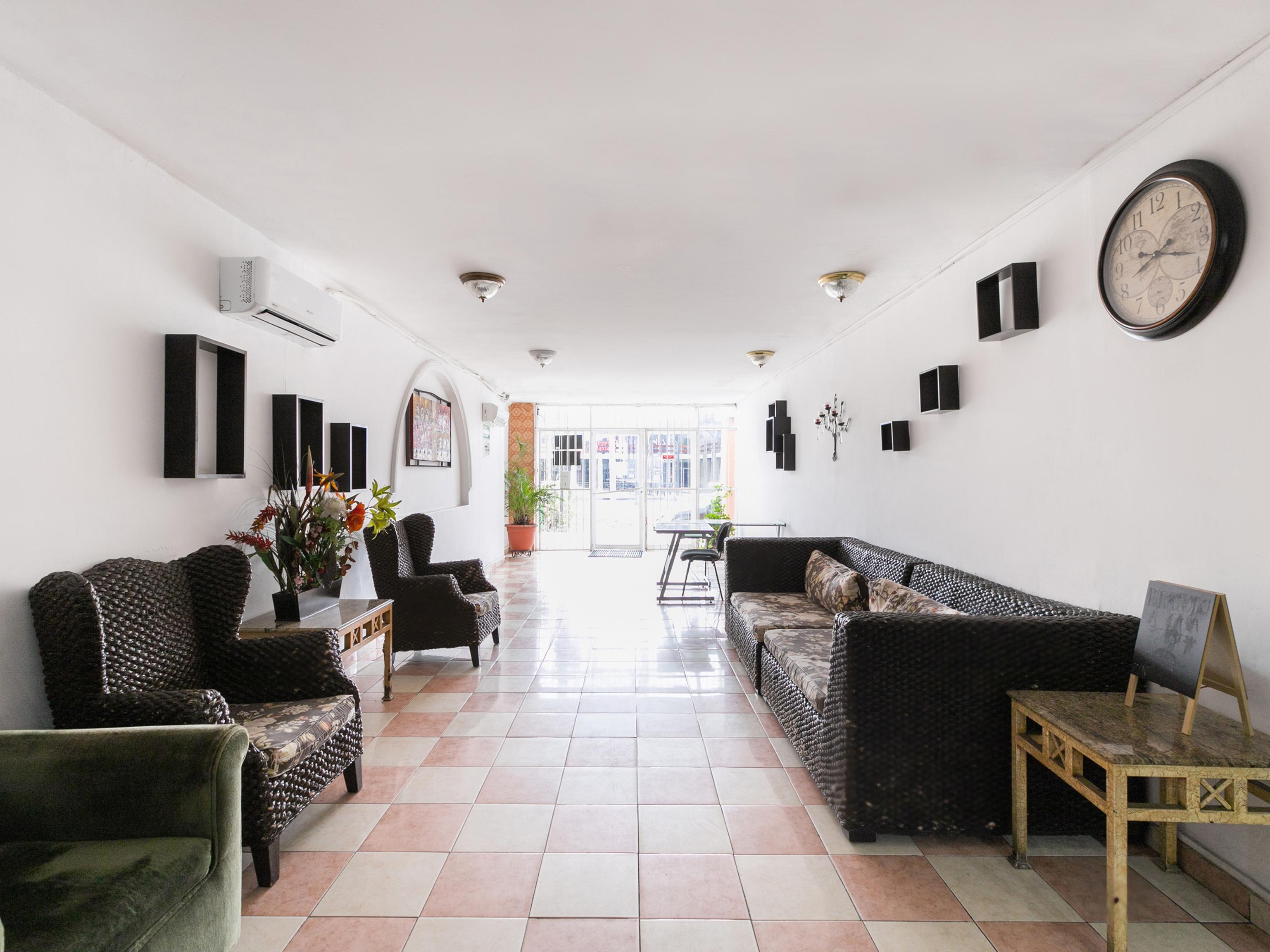 Capital O Zona Dorada Inn, 마사틀란 외부 사진
