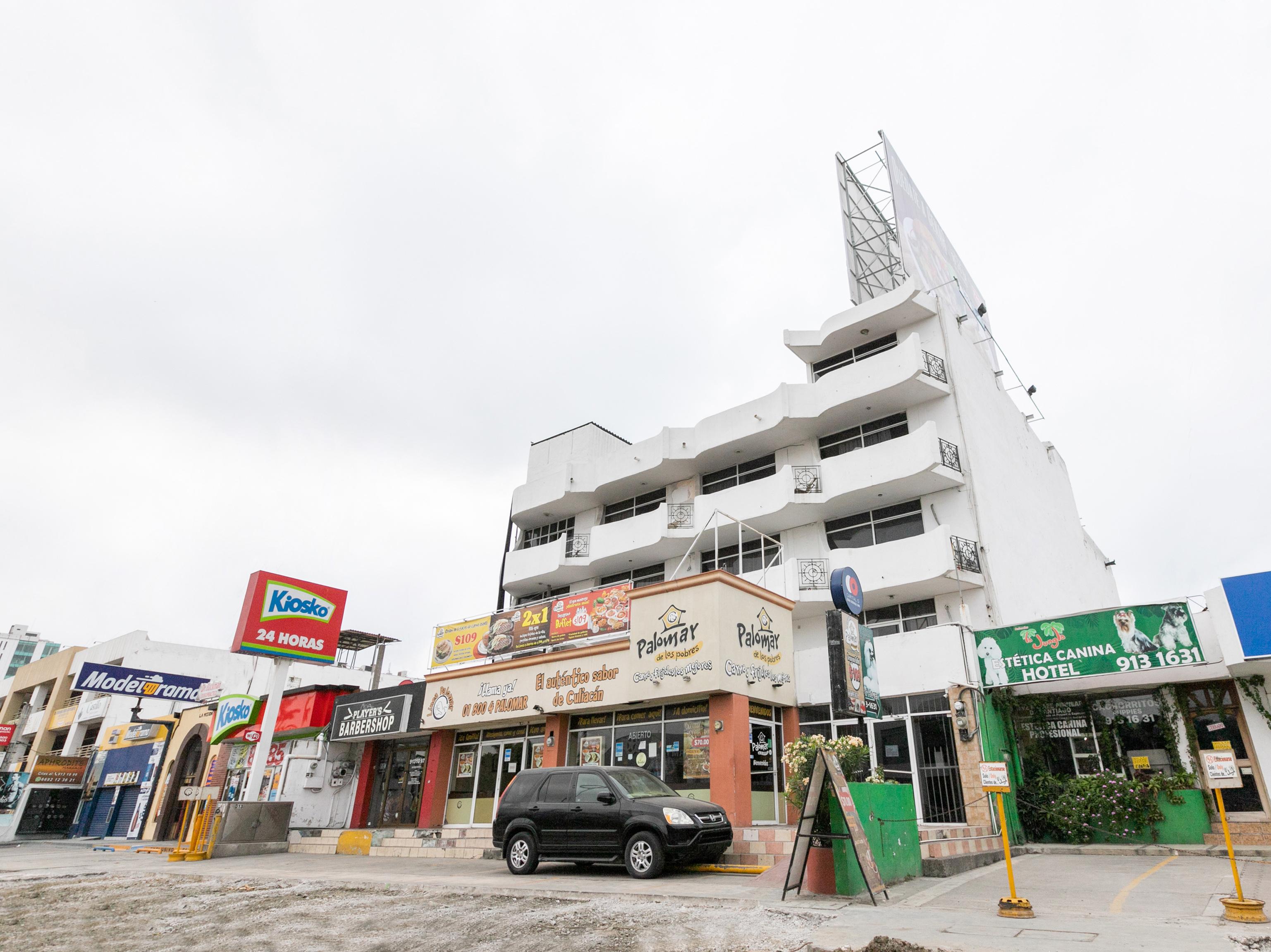 Capital O Zona Dorada Inn, 마사틀란 외부 사진