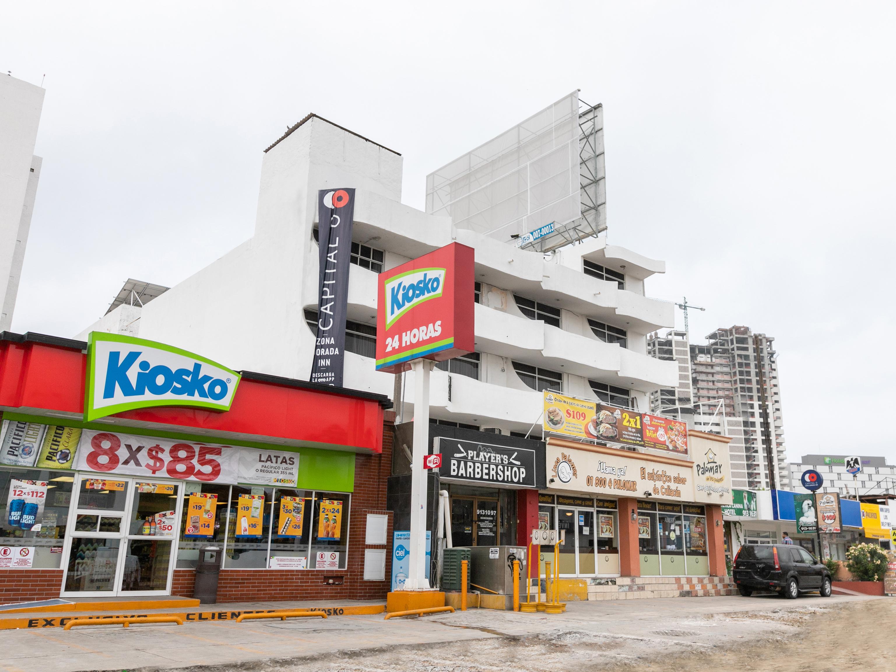 Capital O Zona Dorada Inn, 마사틀란 외부 사진